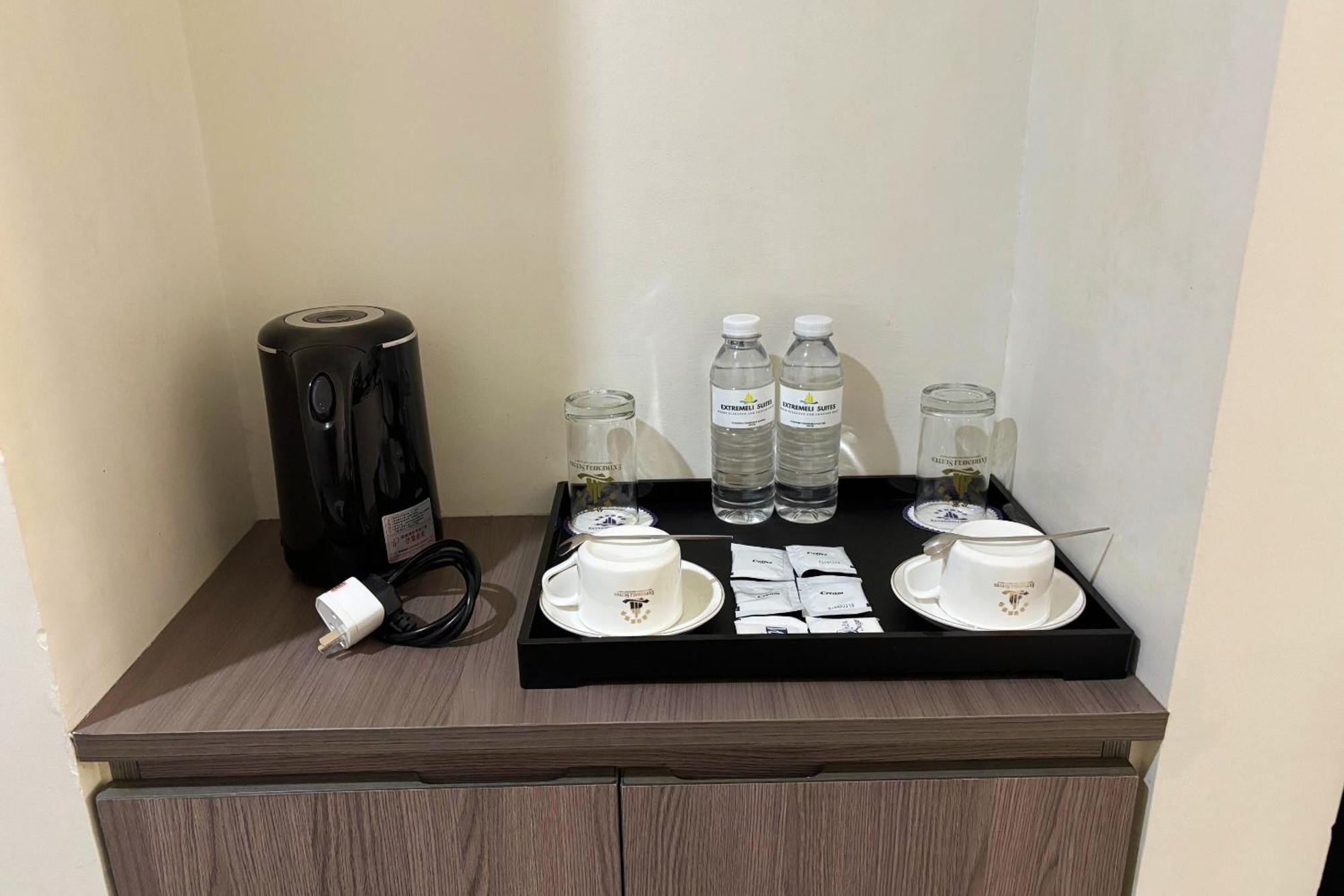 Apartment Extremeli Powered By Cocotel Manila