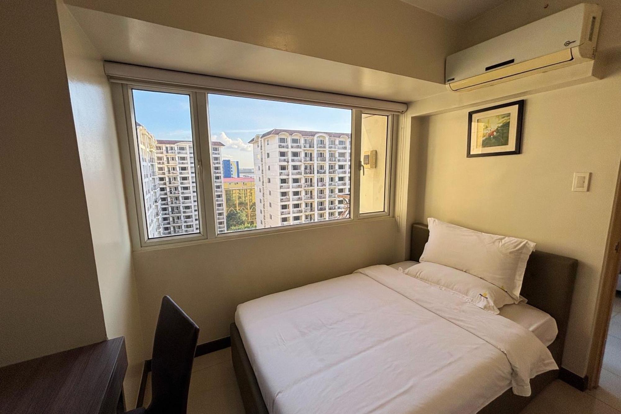 Extremeli Powered By Cocotel Apartment Manila