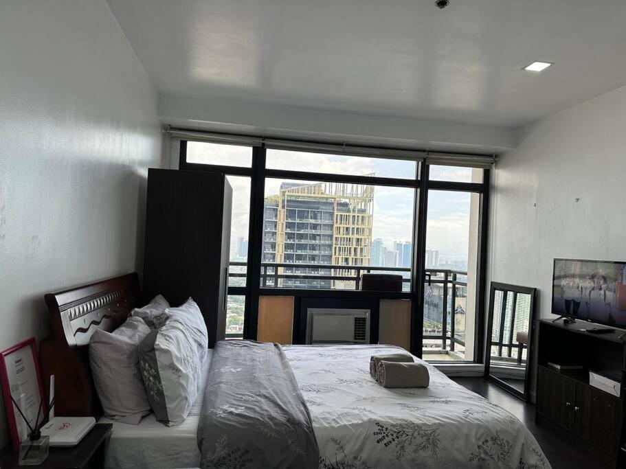 Apartment Gramercy With View Fast Wifi Free Use Of Amenities