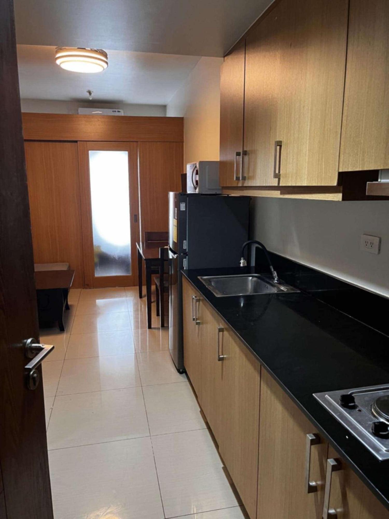 Shell Residences Near Mall Of And Airport Apartment Manila