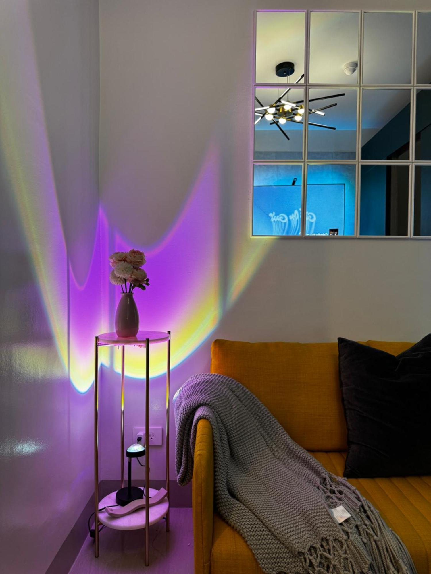 Evergreen Suite- 1 Bed 1 Sofa Bed, Light Sync Tv Apartment