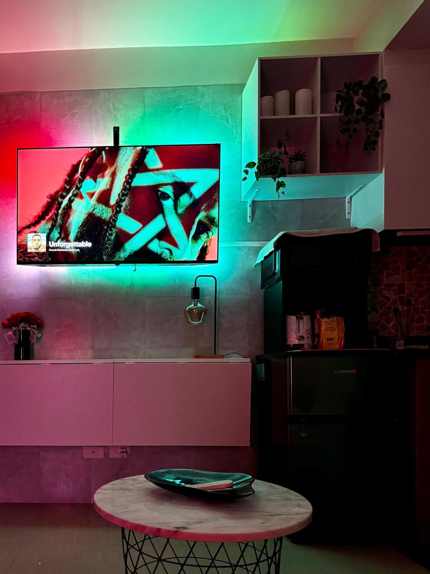 Apartment Evergreen Suite- 1 Bed 1 Sofa Bed, Light Sync Tv *