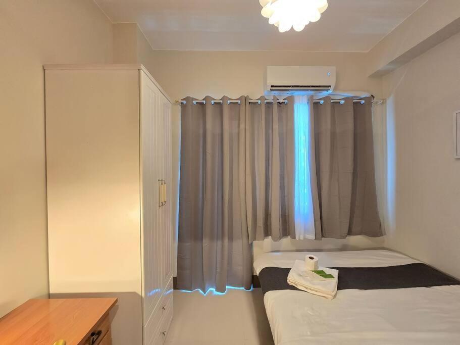 Apartment 1br Unit Condotel W Balcony Fame Residences #fm56 Manila