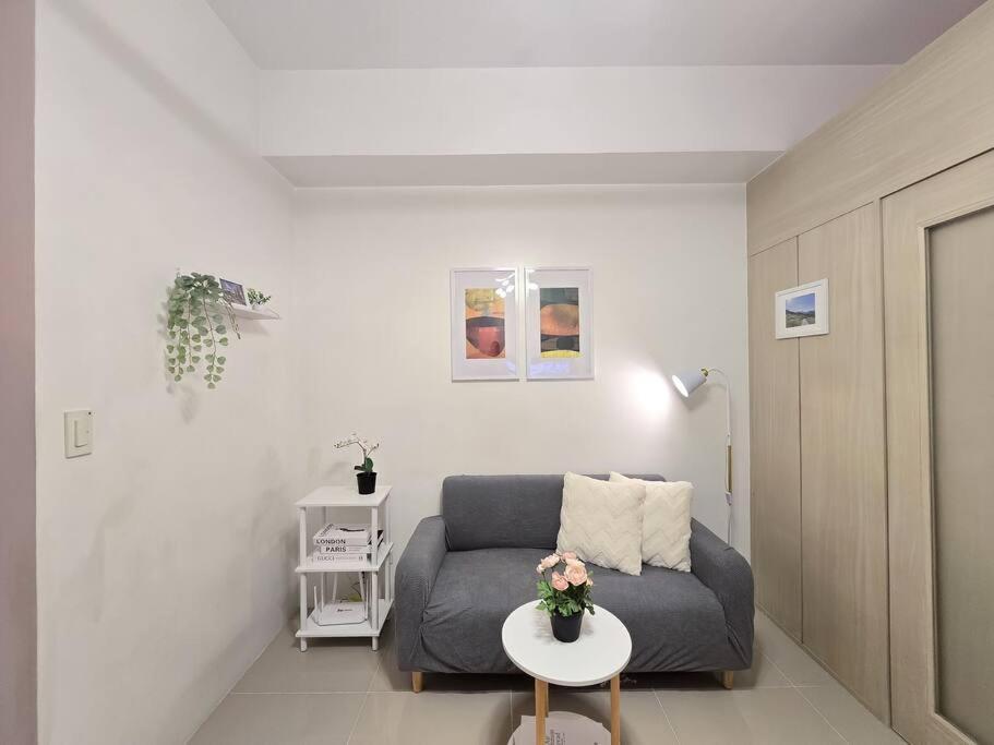 Apartment 1br Condotel W Balcony Sm Light Residences #lt09 Manila