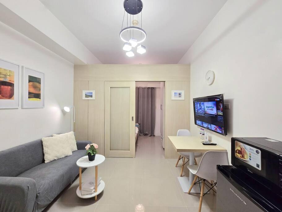 Apartment 1br Condotel W Balcony Sm Light Residences #lt09