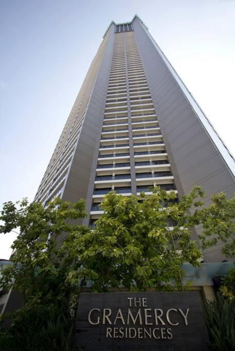 Apartment 70th Floor Gramercy Penthouse! 2br 100mbps *