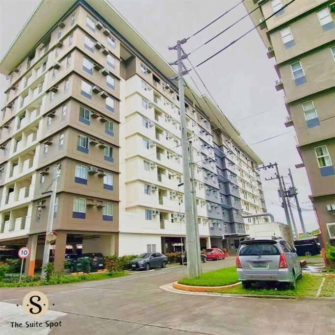 Apartment In Pinas- The Spot Alabang