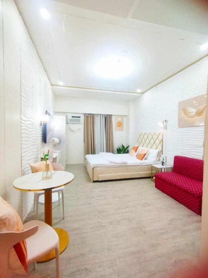 Apartment In Pinas- The Spot Alabang