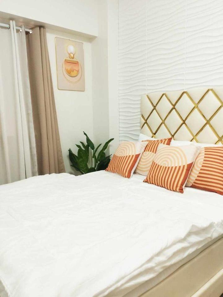 Apartment In Pinas- The Spot Alabang *
