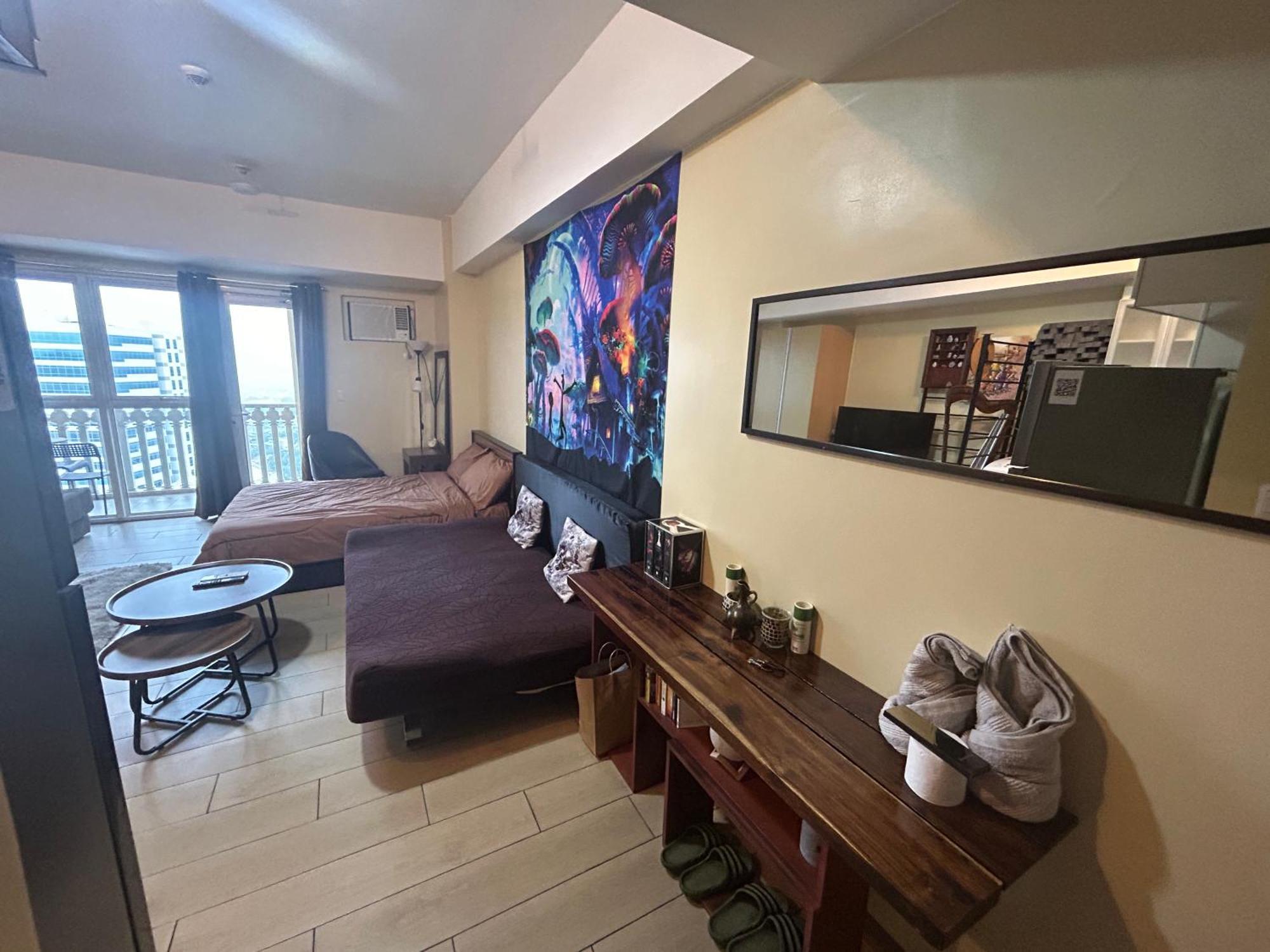Sholex Apartment Manila