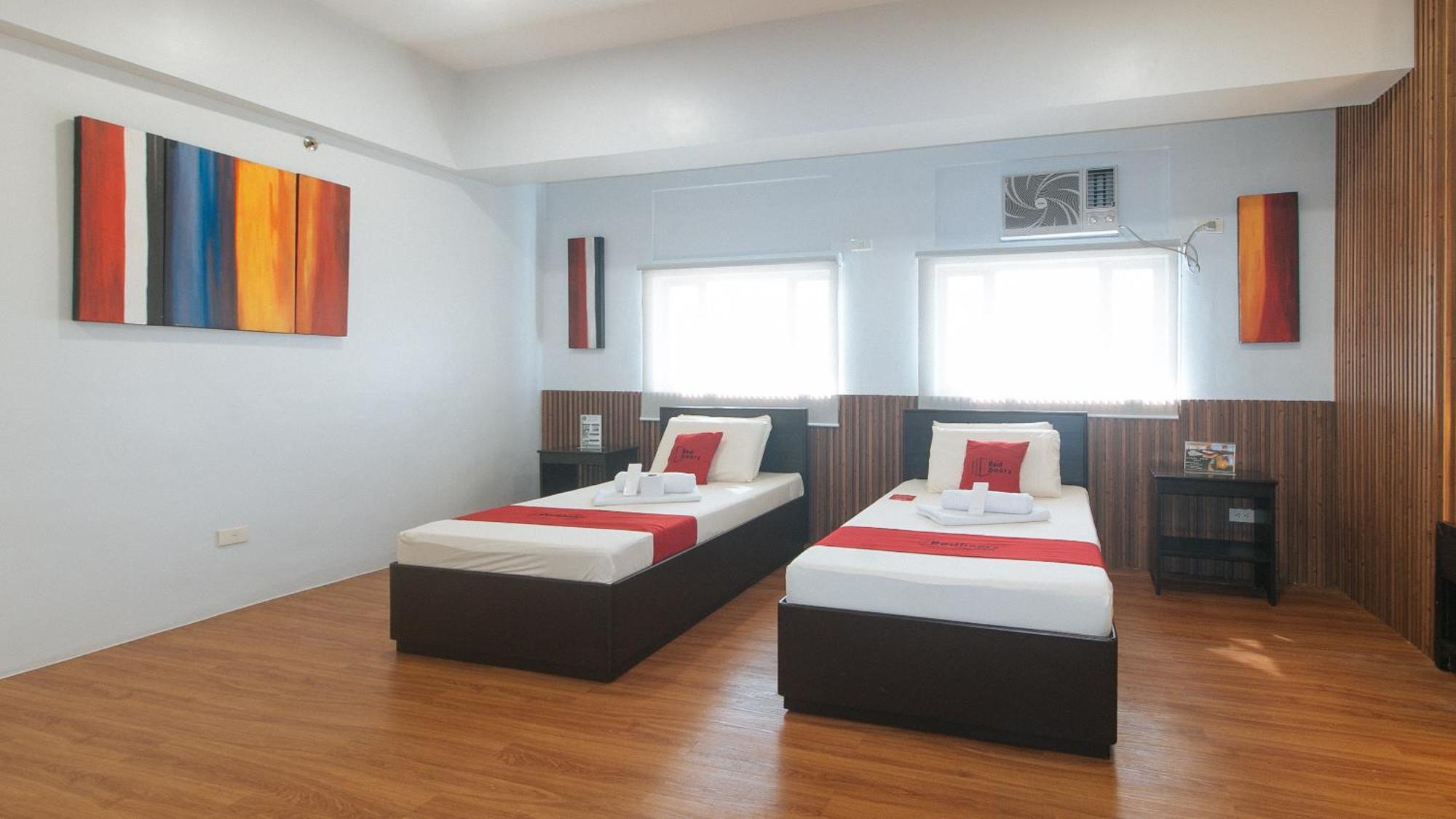 Hotel Reddoorz At Bp International Powerhouse Inc Near Sm