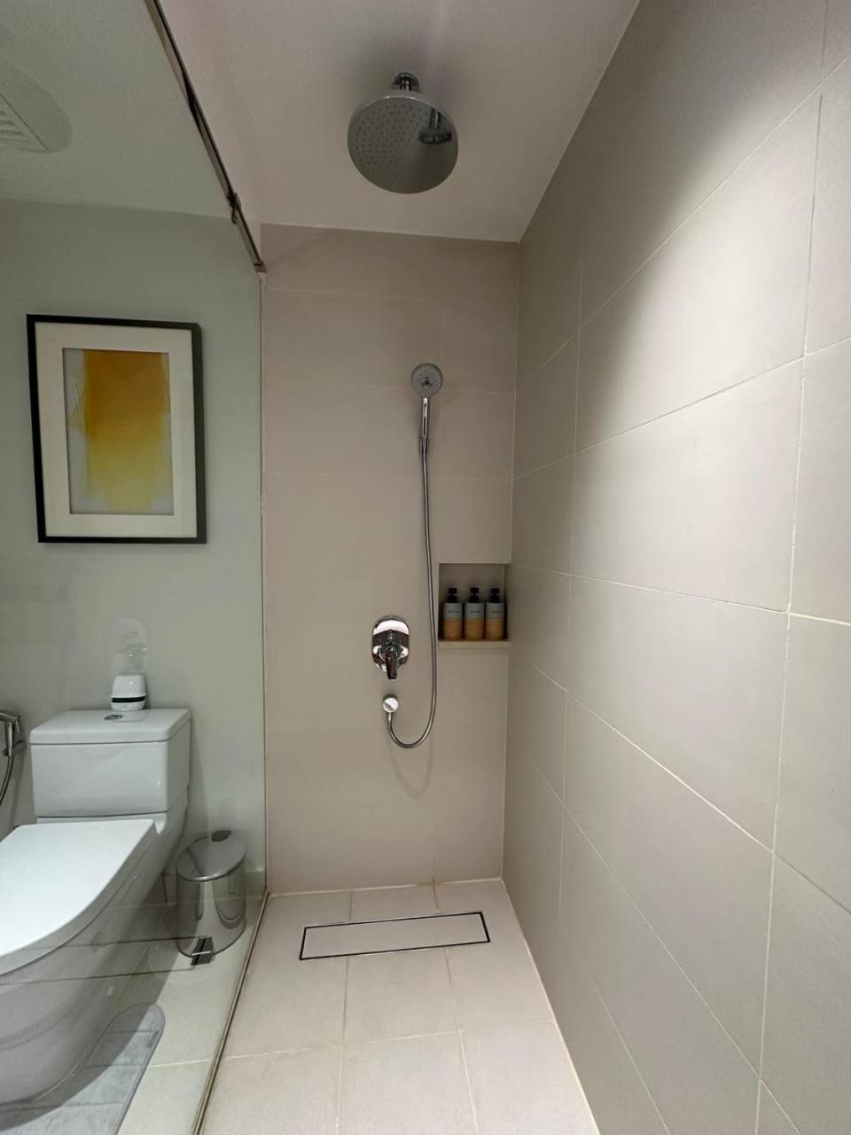 Apartment The Metro Zen At Hotel Residences Acqua Manila