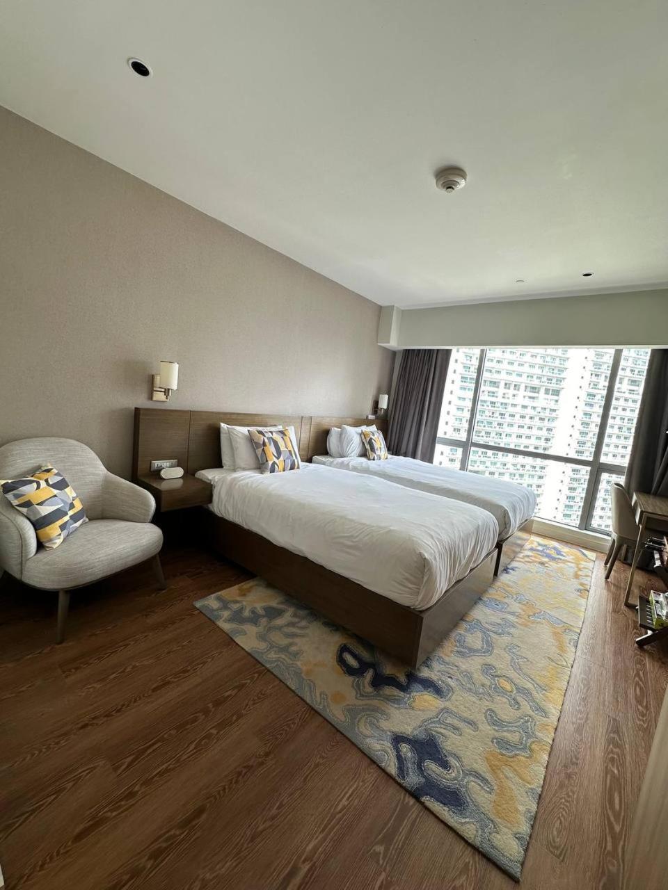 The Metro Zen At Hotel Residences Acqua
