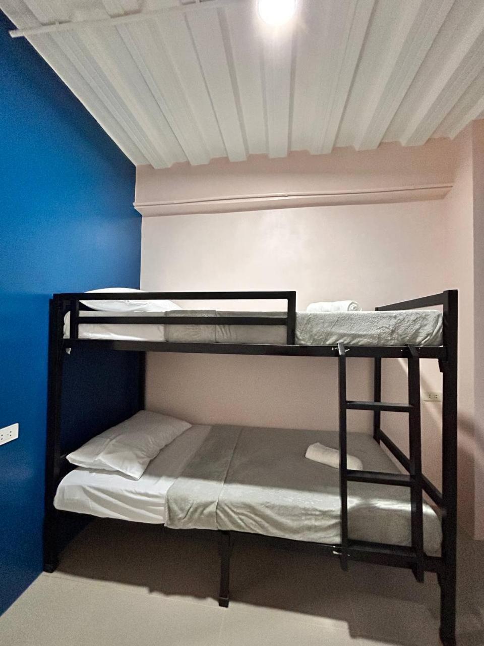 Origin - Units Near Bonifacio Global * Manila