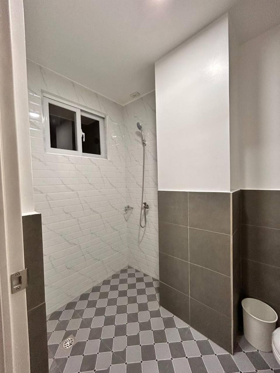 Origin - Units Near Bonifacio Global Apartment Manila