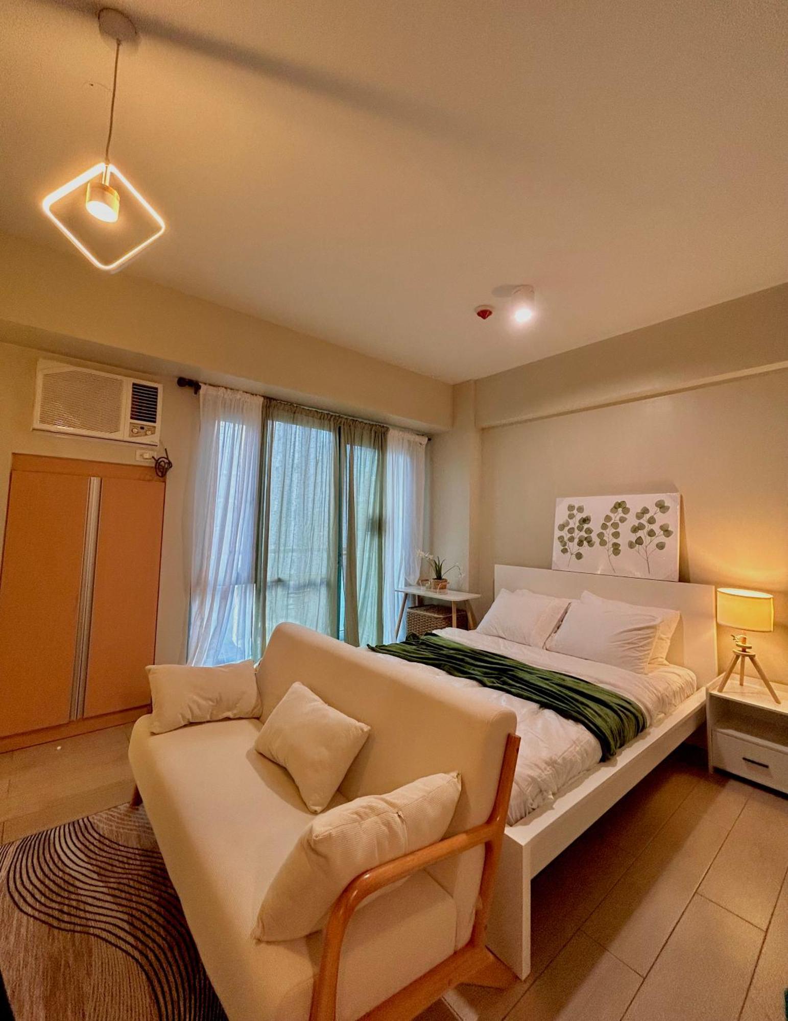 Aryanna Ryelle's Staycation * Pasay