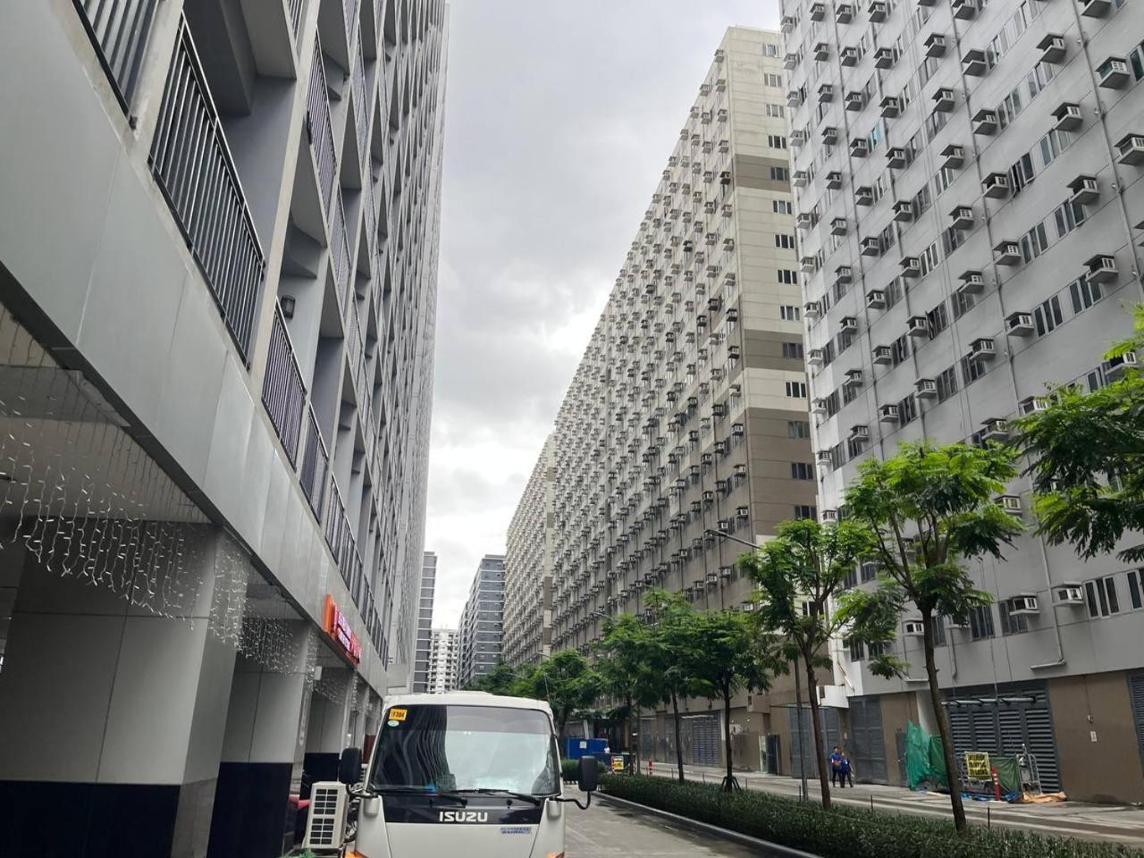 2 Beds With Balcony&wifi 4pax Shore 2 Moa Complex 735