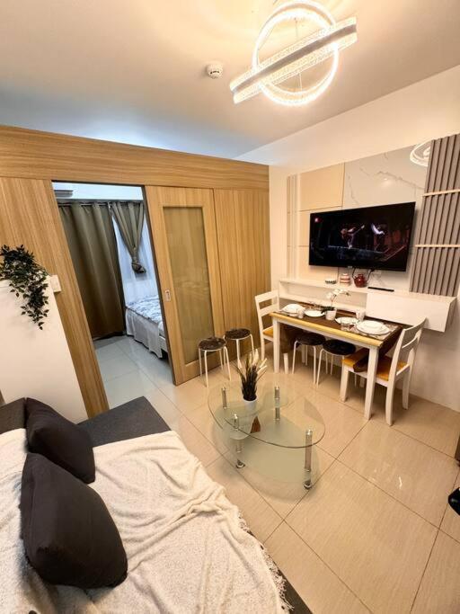 Apartment Daisy's By Staycation Manila