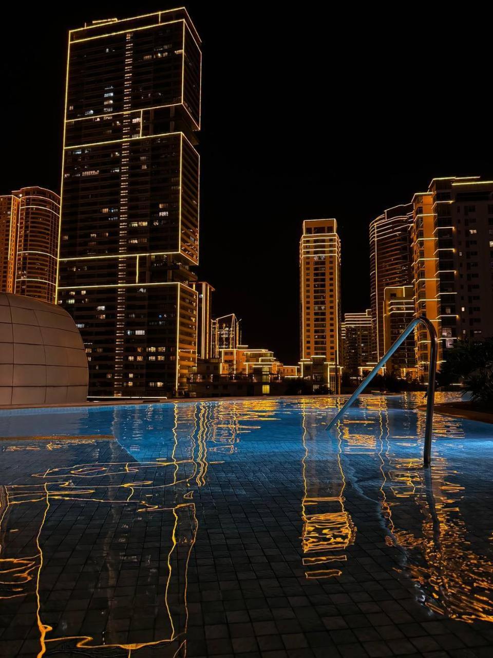 The Metro Zen At Hotel Residences Acqua Apartment