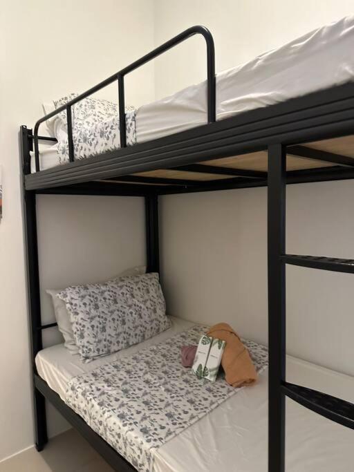 Apartment Serene 2br Unit In Vine Residences, Quezon Manila