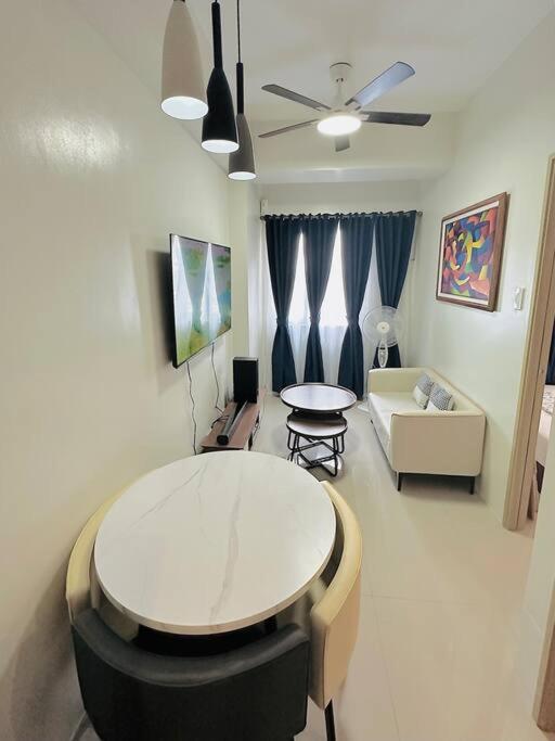 Serene 2br Unit In Vine Residences, Quezon Apartment