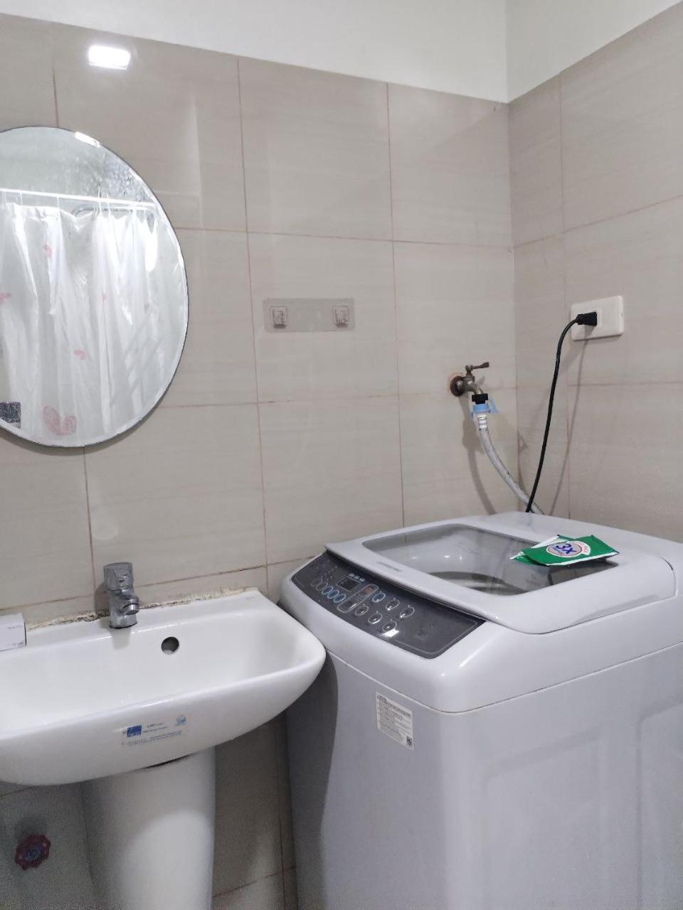 2 Beds With Balcony&wifi 4pax Shore 2 Moa Complex 735 *