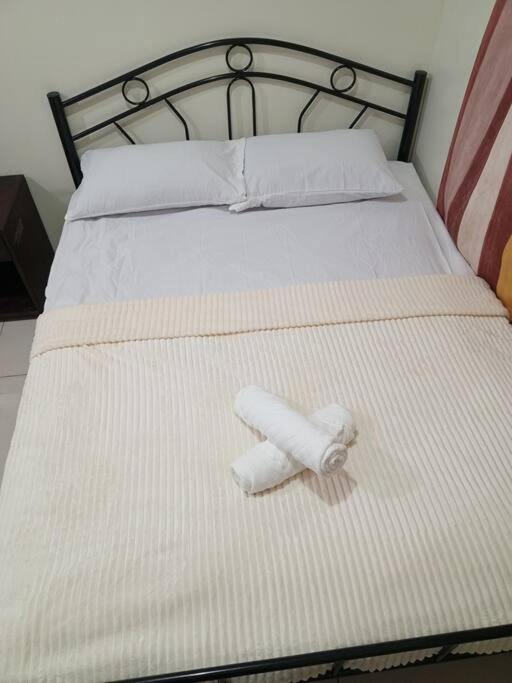Breeze Residences Amenity And View Manila
