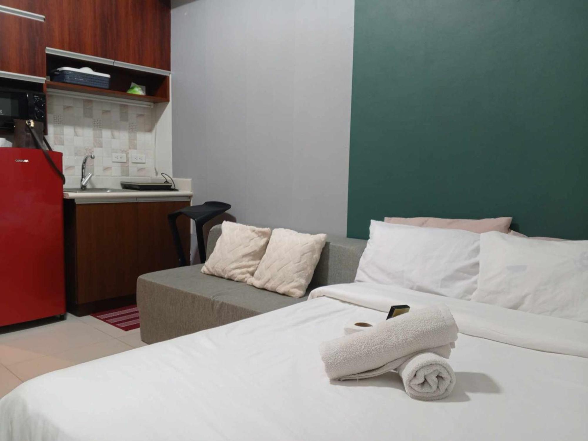 Condotel Near Us Embassy Aparthotel *