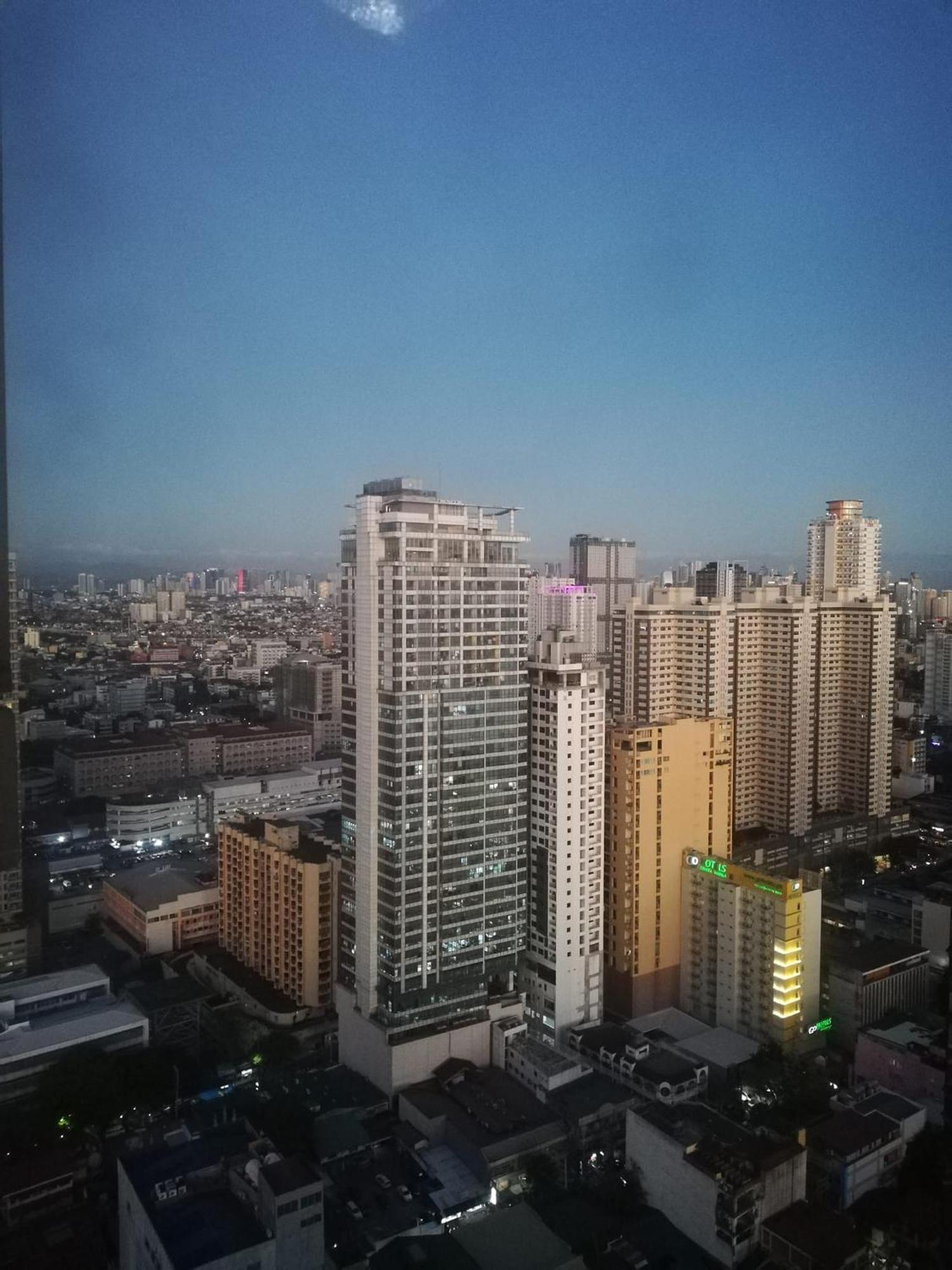 Condotel Near Us Embassy Aparthotel