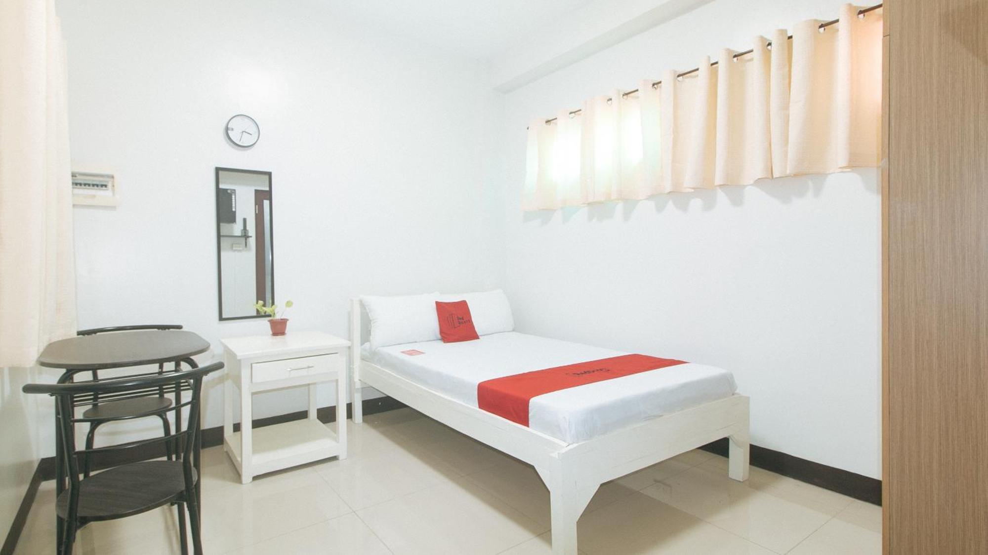 Reddoorz At Mgp Apartelle Near Espana * Manila