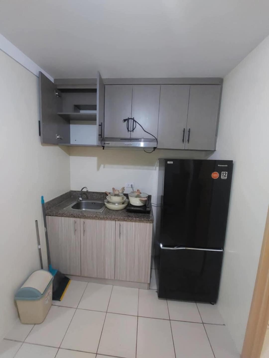 Rm's Relaxing Place Apartment Manila