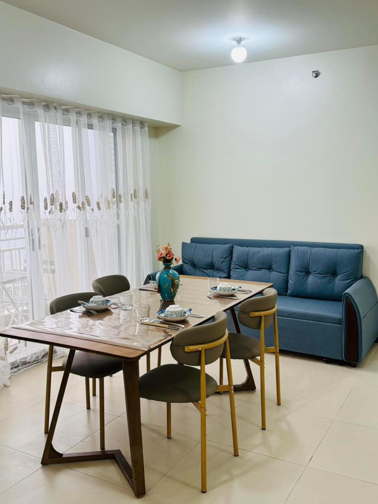 Vincondotel Near Bgc 3br Fairlane *