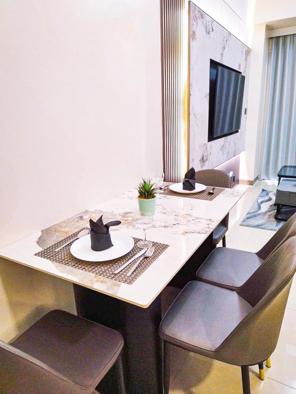 Cozy 3br Near Airport And Okada Apartment *