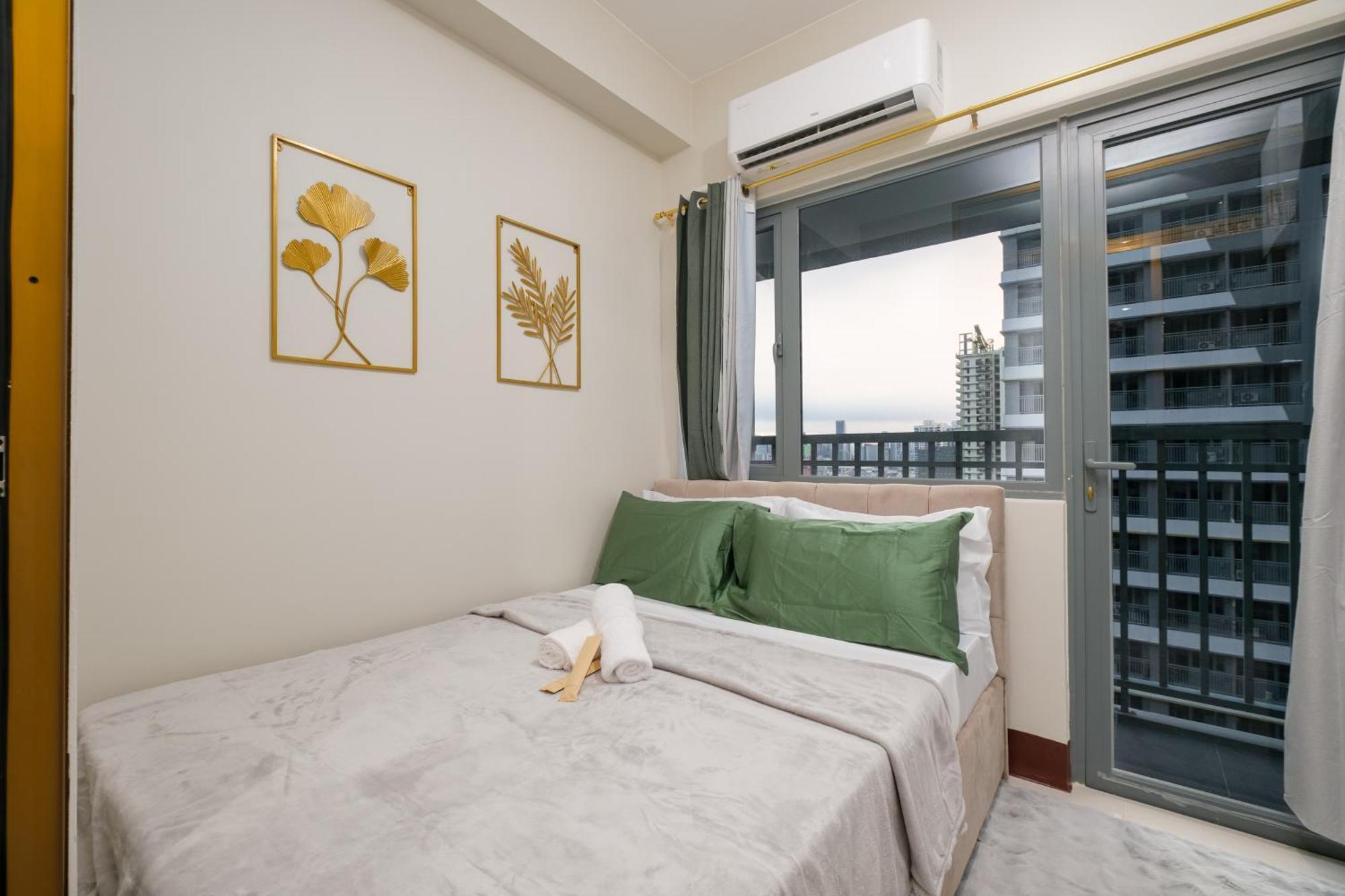 Apartment Luxe 1br With Wifi, Karaoke And Balcony Near Sm Megamall *