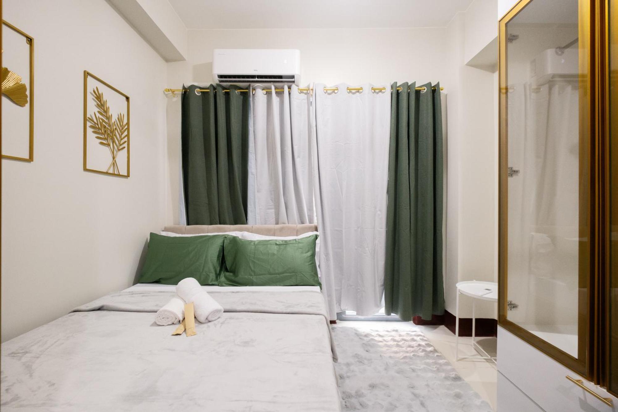 Apartment Luxe 1br With Wifi, Karaoke And Balcony Near Sm Megamall *