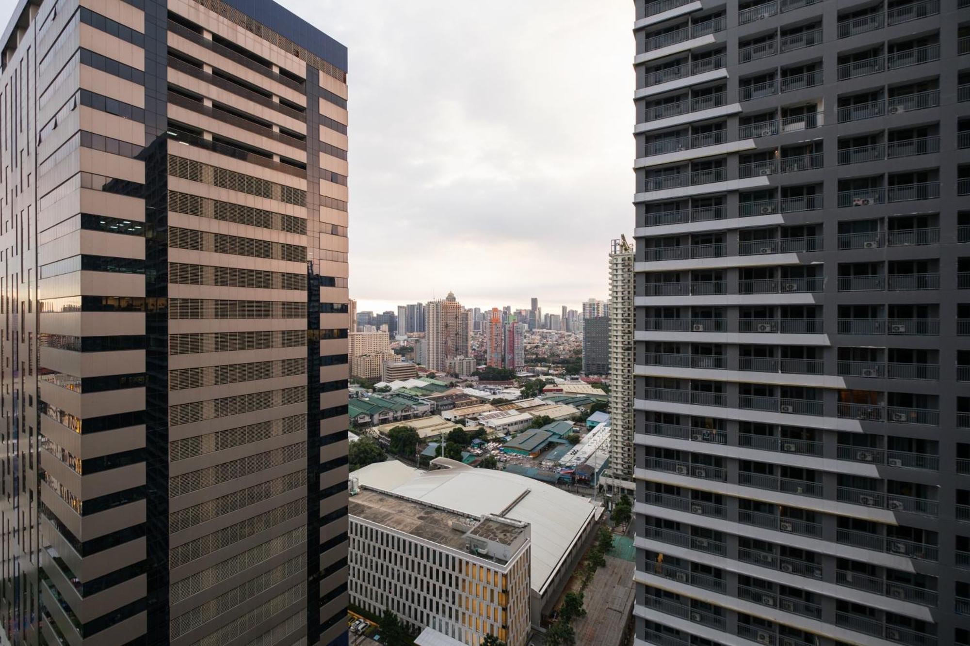 Luxe 1br With Wifi, Karaoke And Balcony Near Sm Megamall *