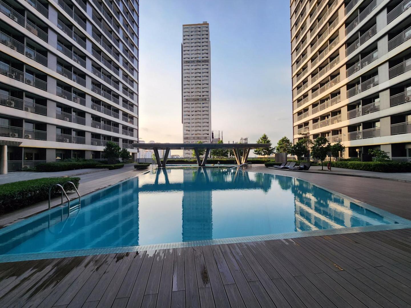 Apartment Luxe 1br With Wifi, Karaoke And Balcony Near Sm Megamall Manila