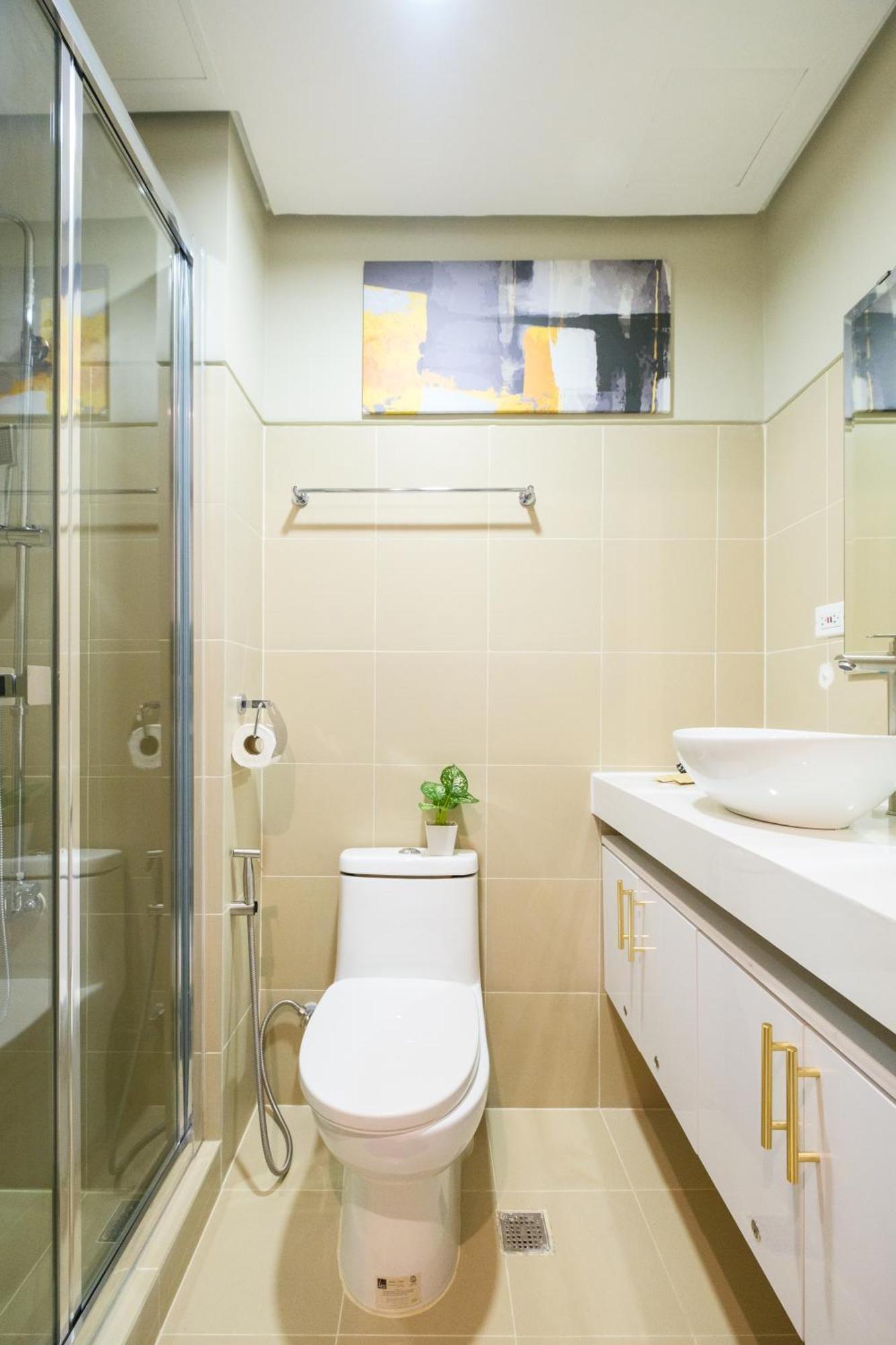 Luxe 1br With Wifi, Karaoke And Balcony Near Sm Megamall Manila