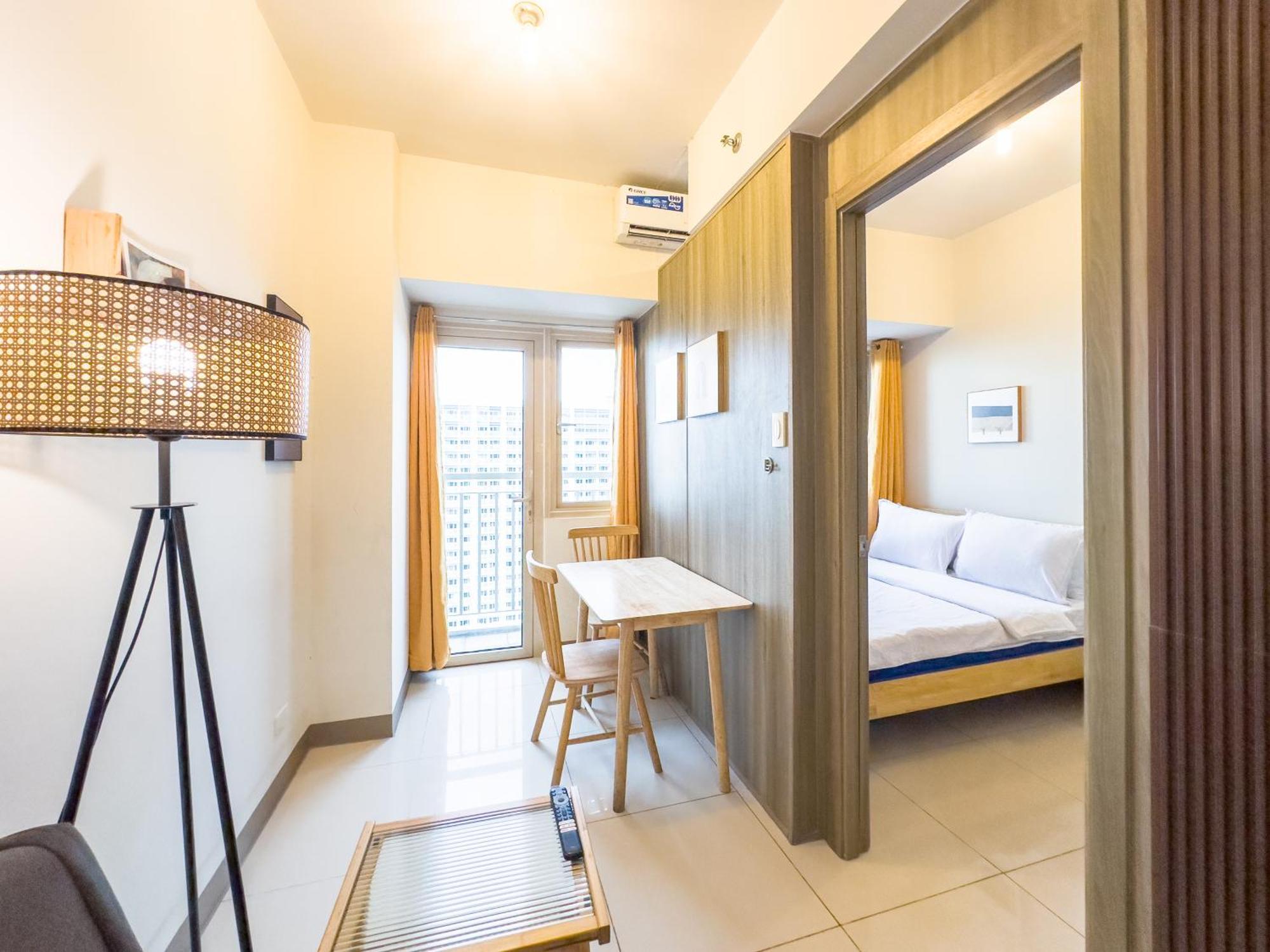 Gemstonebr In Smdc Coast Residences