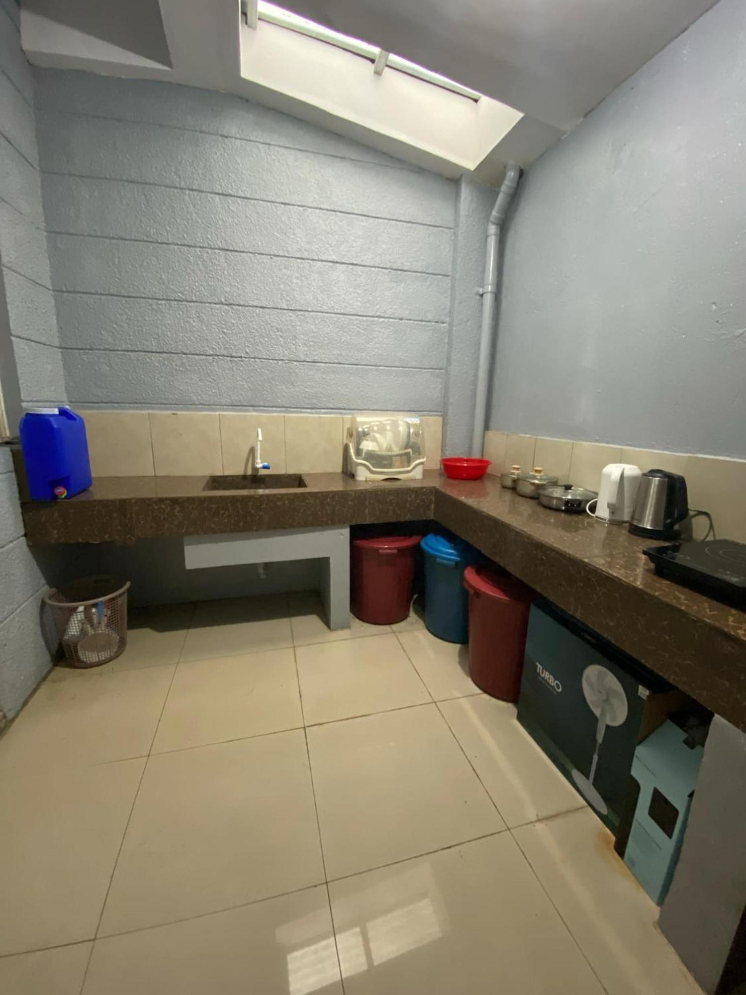 Bulova Entire House Apartment Manila
