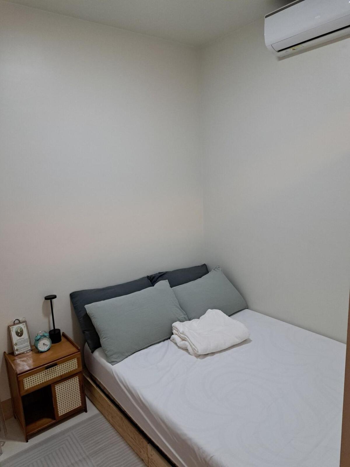 Yutori Haus At Shore 3 Tower 2 Near Mall Of Pasay Apartment Manila