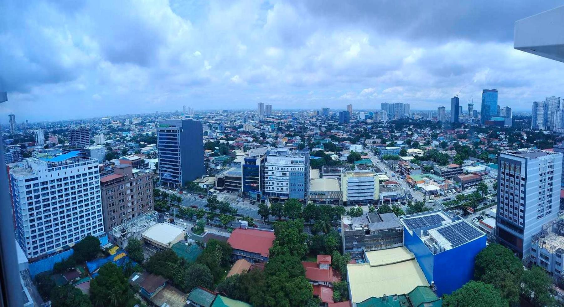Apartment 7th Floor Tower B Unit With Modern Amenities Manila