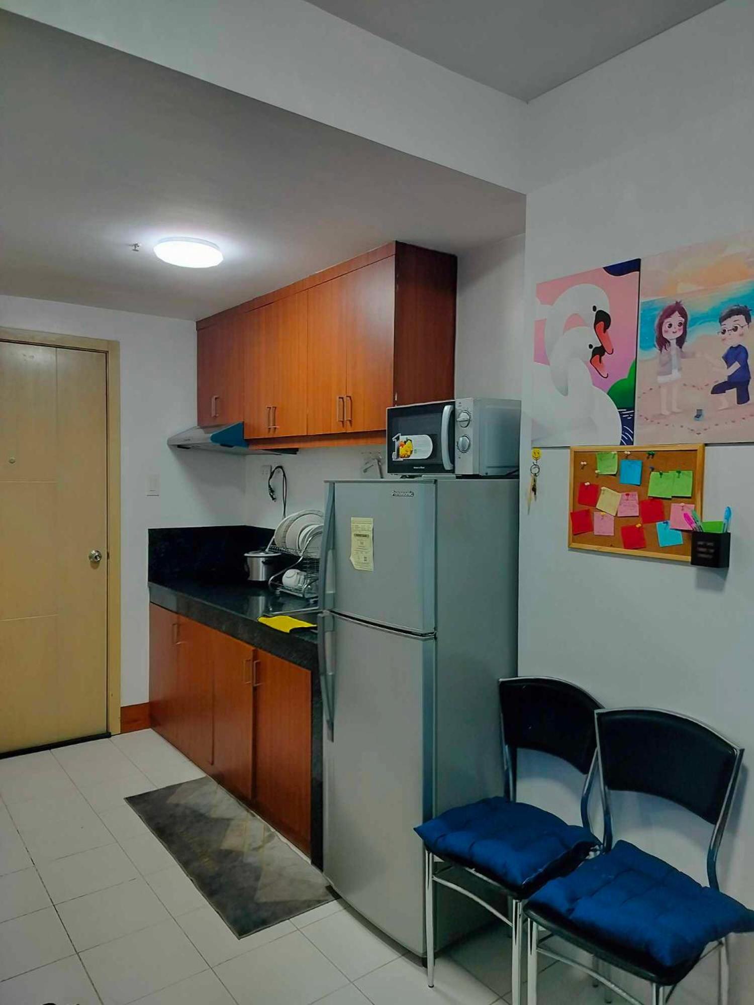 7th Floor Tower B Unit With Modern Amenities Apartment Manila