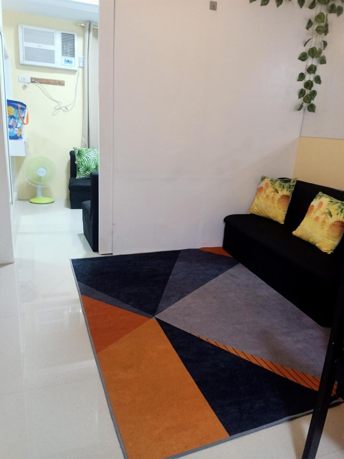 Apartment 28th Floor 1 Bedroom Unit With Pool View *