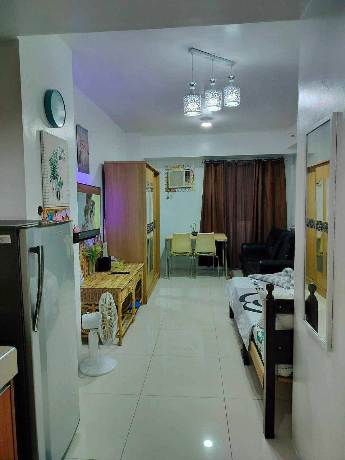 17th Floor Type Unit With View Apartment