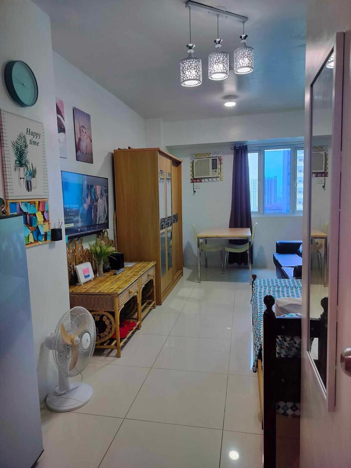 17th Floor Type Unit With View Apartment Manila