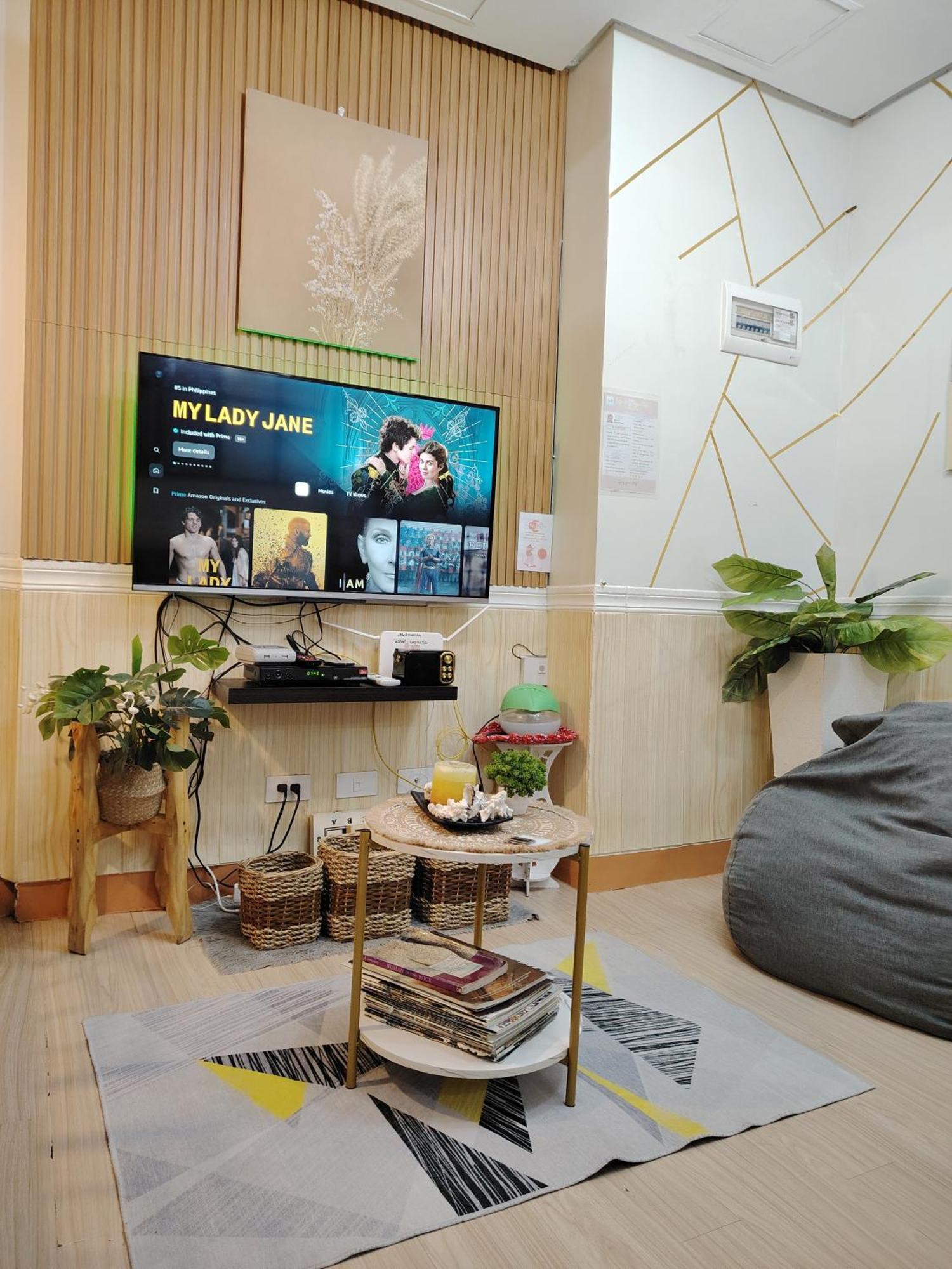 Combined Unit With 2 Bedroom At Trees Residences Manila