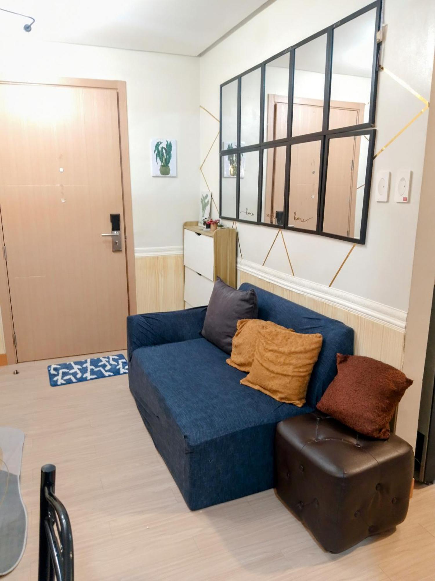 Combined Unit With 2 Bedroom At Trees Residences Apartment *