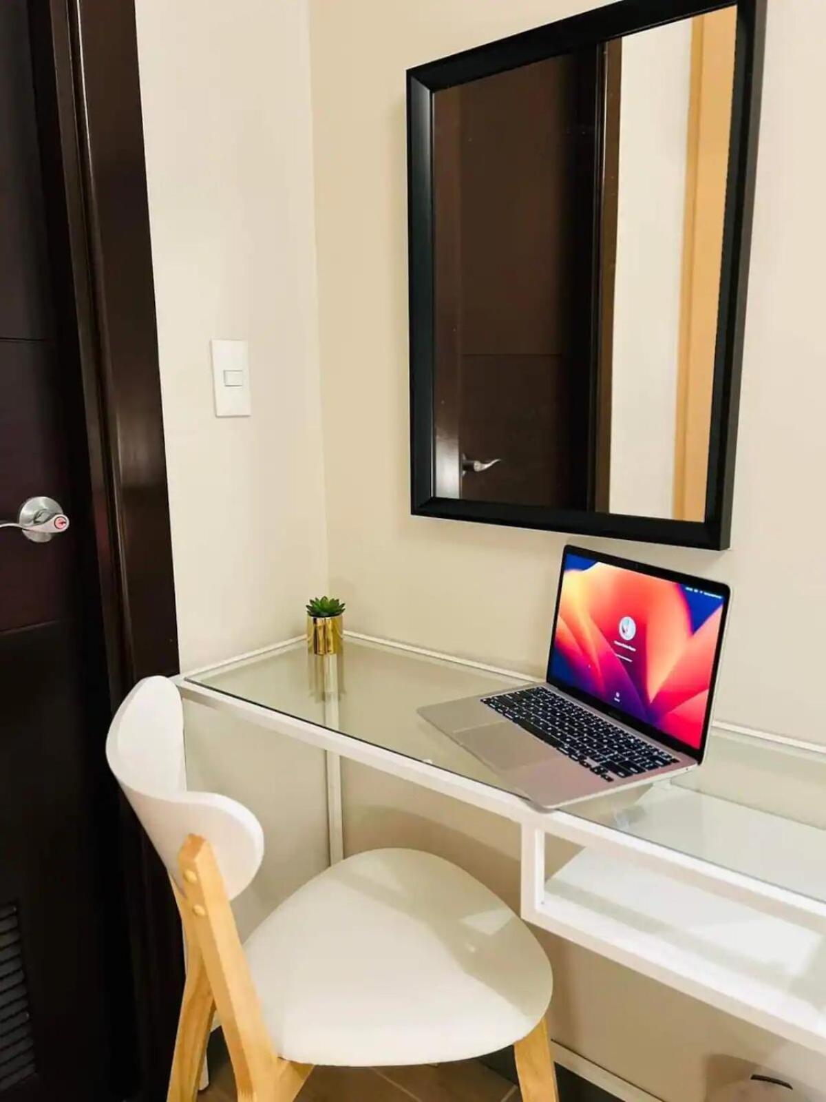 Apartment Uptown Bgc Manila