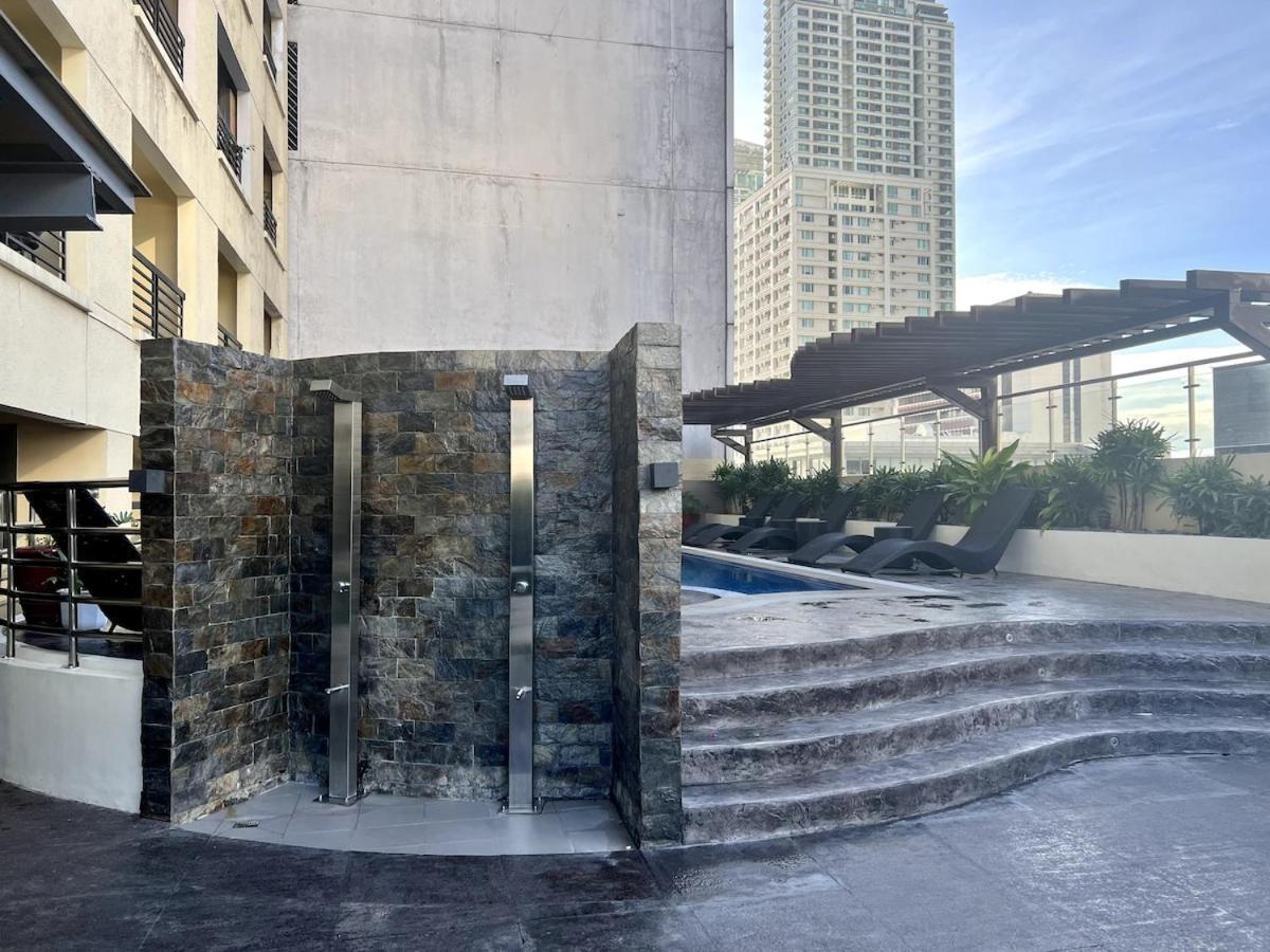 New! With Balcony & Park View In Greenbelt
